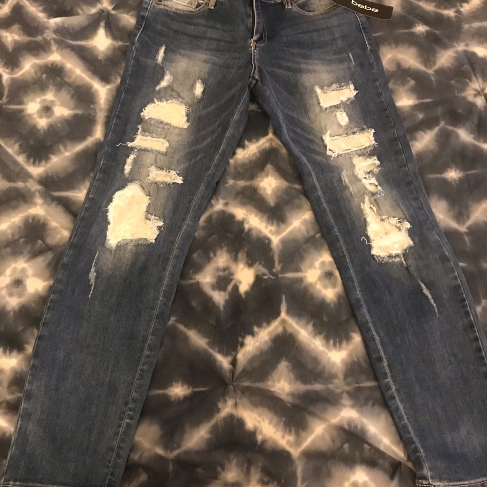 Bebe Jeans 👖 Ripped with sequence underlining - Picture 3 of 6